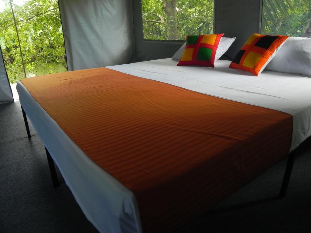 Makulu Safari Camping Udawalawe Eksteriør billede