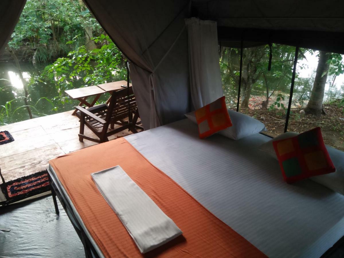 Makulu Safari Camping Udawalawe Eksteriør billede